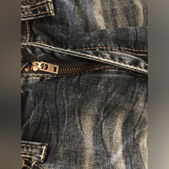 BKE Jeans 34L triple stitch factory fade/distressed jeans - Picture 7 of 8